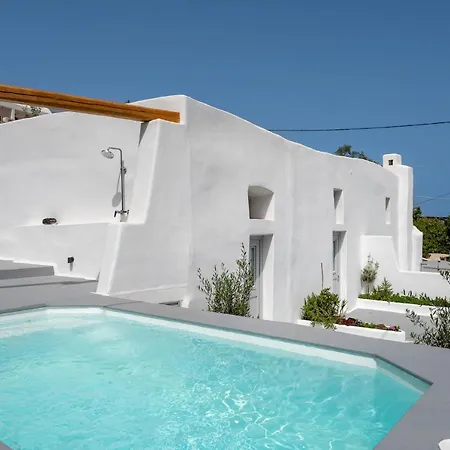 Karpimo Villa